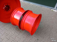 Wheels, Tyres, Rims & Dual spacers Fendt velgen set passend voor fendt 200, 12x38 en 11x24