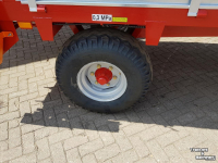 Manure spreader AGM Meststrooier 5T