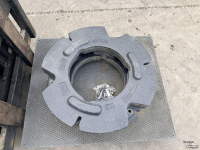 Used parts for tractors New Holland / CNH Wielgewichten 2x250kg