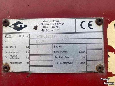 Silage-block distribution wagon Strautmann BVW