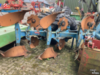 Ploughs Ransomes DP7