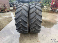 Wheels, Tyres, Rims & Dual spacers BKT Agrimax RT765 580/70R38 en 420/70R28
