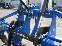 Deep subsoiler VSS MTO-UCV6-HD-H3