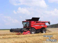 Combine Case-IH Axial Flow 8230