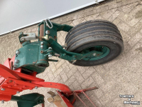 Ploughs Vogel & Noot 4-schaar