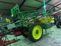 Fieldsprayer pull-type John Deere M732i Veldspuit / Spuit