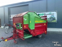 Silage-block distribution wagon Strautmann UBVW blokkenwagen met weeginrichting