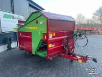 Silage-block distribution wagon Strautmann UBVW blokkenwagen met weeginrichting