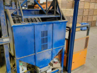 Bulk box tipper Wevano Kantelbunker met valbreker