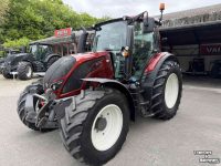 Tractor Valtra N114 HiTech