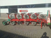Ploughs Kverneland EG85