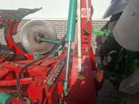 Ploughs Kverneland EG85
