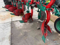 Ploughs Kverneland EG85