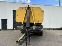 Hooked-arm carrier AJK Carrier 25 ton