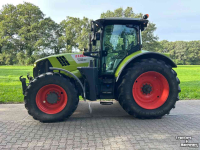 Tractor Claas Arion 660 Cmatic Cis+
