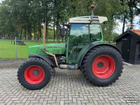 Tractor Fendt 208S Trekker