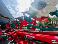 Ploughs Kverneland 3400B Variomat 85-5 Wentelploeg