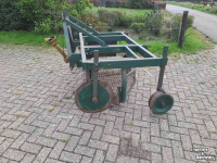 Potato harvester  Aardappelrooier voorraadrooier