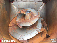 Vertical feed mixer BVL V-Mix 12 LS
