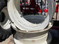 Wheels, Tyres, Rims & Dual spacers Alliance 12.4R46