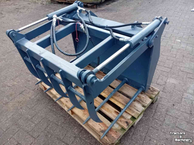 Manure Grabs Eurotrac Giant mestklem
