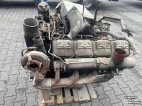 Engine Deutz BF8L413 F  2 stuks niet compleet