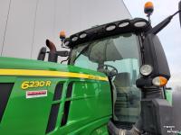 Tractor John Deere 6230R
