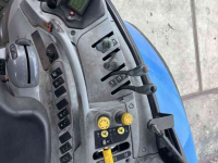 Tractor New Holland T6050 Electro Command Tractor