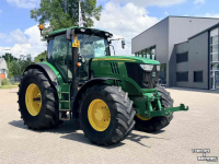 Tractor John Deere 6210R. 6.210R
