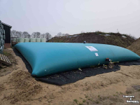 Slurry tank  Labaronne citaf mestzak vloeibare kunstmest zak