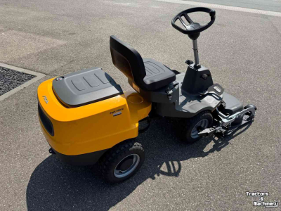 Ride-on mower Stiga Park 300M