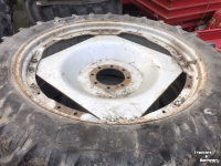 Wheels, Tyres, Rims & Dual spacers Kleber 12.4r46 maxxum 5100 serie