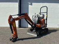 Excavator mobile Hitachi 10U-6