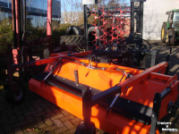 Sweeper Hofstede 240