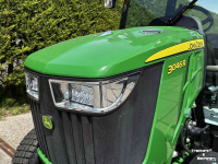 Horticultural Tractors John Deere 3046R Compact Tarctor