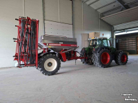 Fertilizer spreader Overum wingjet 4024