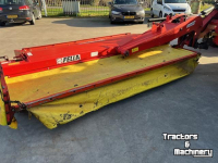 Mower Fella trippelmaaier met kneuzer