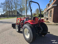 Horticultural Tractors Mitsubishi MT36 4WD HST minitrekker met voorlader. Slechts 82 uur!