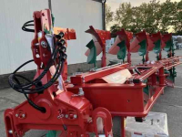 Ploughs Kverneland LO 100-300 6-schaar Ploeg / Wentelploeg
