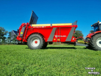 Manure spreader  Optium CE 165 T meststrooier