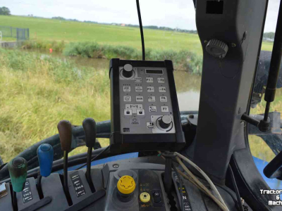 Tractor New Holland tsa 125 + Herder MBK 512LS