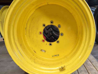 Wheels, Tyres, Rims & Dual spacers Molcon 30 x  32  steek 221-275-8  ET -35