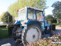 Tractor Ford 4610