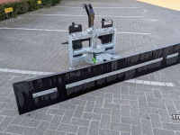 Rubber yard scraper Zocon 1.80 mtr Giant + 3-punts aansluiting / Rubberschuif / Modderschuif / Erfschuif / Mestschuif / Sneeuwschuif