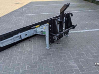Rubber yard scraper Zocon 1.80 mtr Giant + 3-punts aansluiting / Rubberschuif / Modderschuif / Erfschuif / Mestschuif / Sneeuwschuif