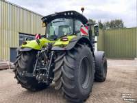Tractor Claas Axion 830 Night Edition