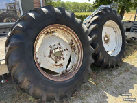 Wheels, Tyres, Rims & Dual spacers Ford 18.4R38