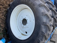 Wheels, Tyres, Rims & Dual spacers Trelleborg 420/85R38 en 340/85R28
