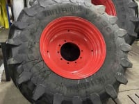 Wheels, Tyres, Rims & Dual spacers Trelleborg TRELLEBORG 710/70R42 met 600/70R30 OP FENDT VELG 90%