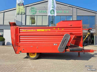 Silage-block distribution wagon Schuitemaker Amigo 30S